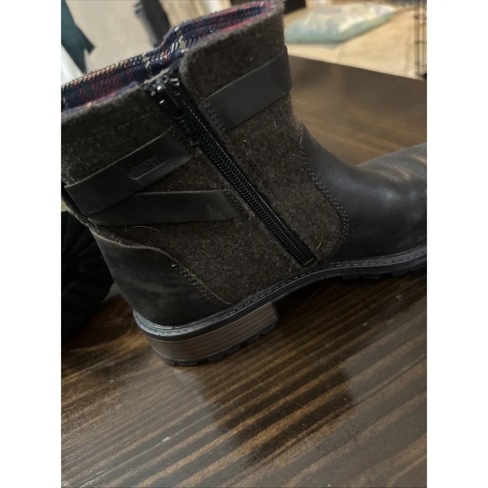 Merrell Wool Blend Women Legacy Buckle WP Casual Boots  Brown Leather size 7
